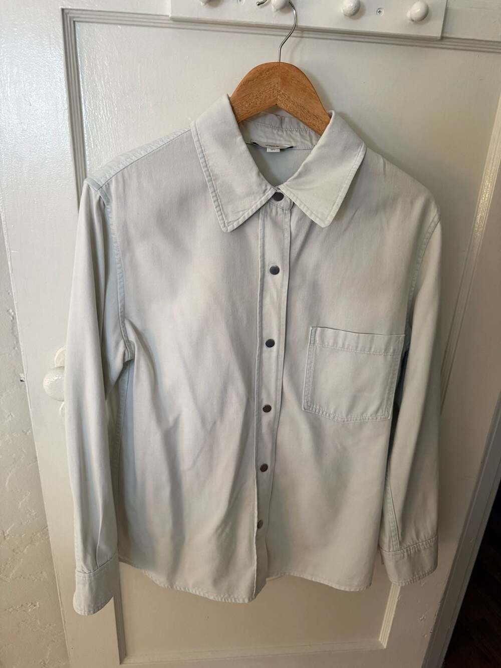 Vince Light Wash Denim Snap Front Shirt Size Medium